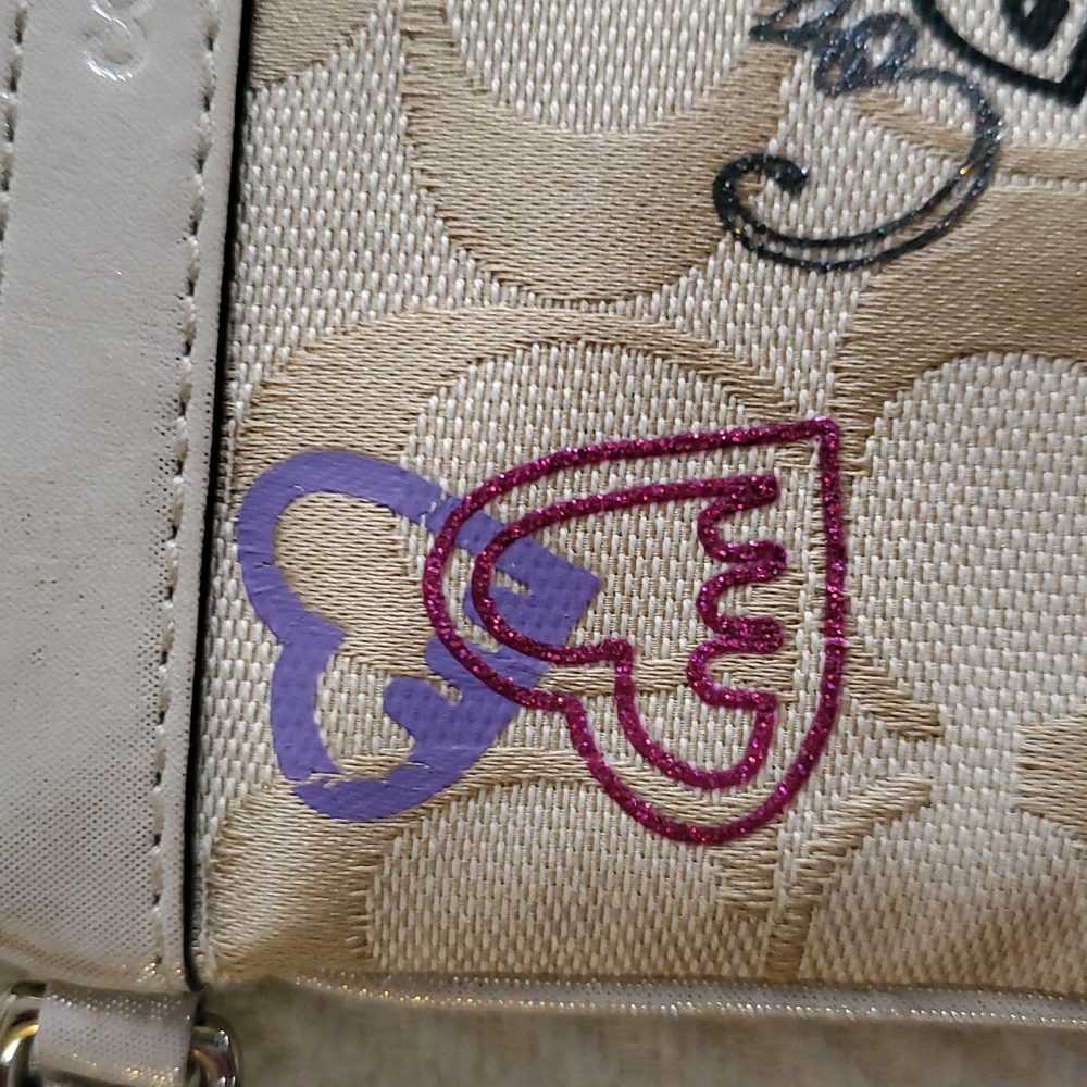 Coach Poppy Butterfly Appliqué Wristlet - Picture 3 of 17